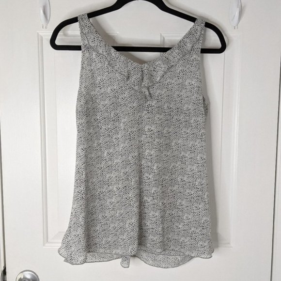 CAbi Flutter Top Static Print Cami - #5359 - S - Picture 5 of 8